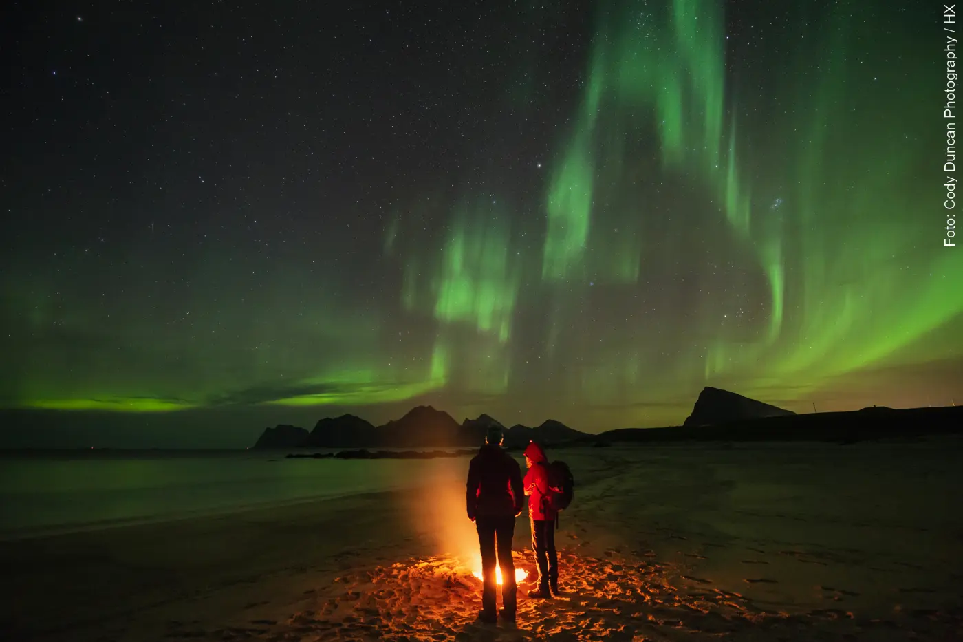 Wann muss man in Spitzbergen sein, um Polarlichter zu sehen?